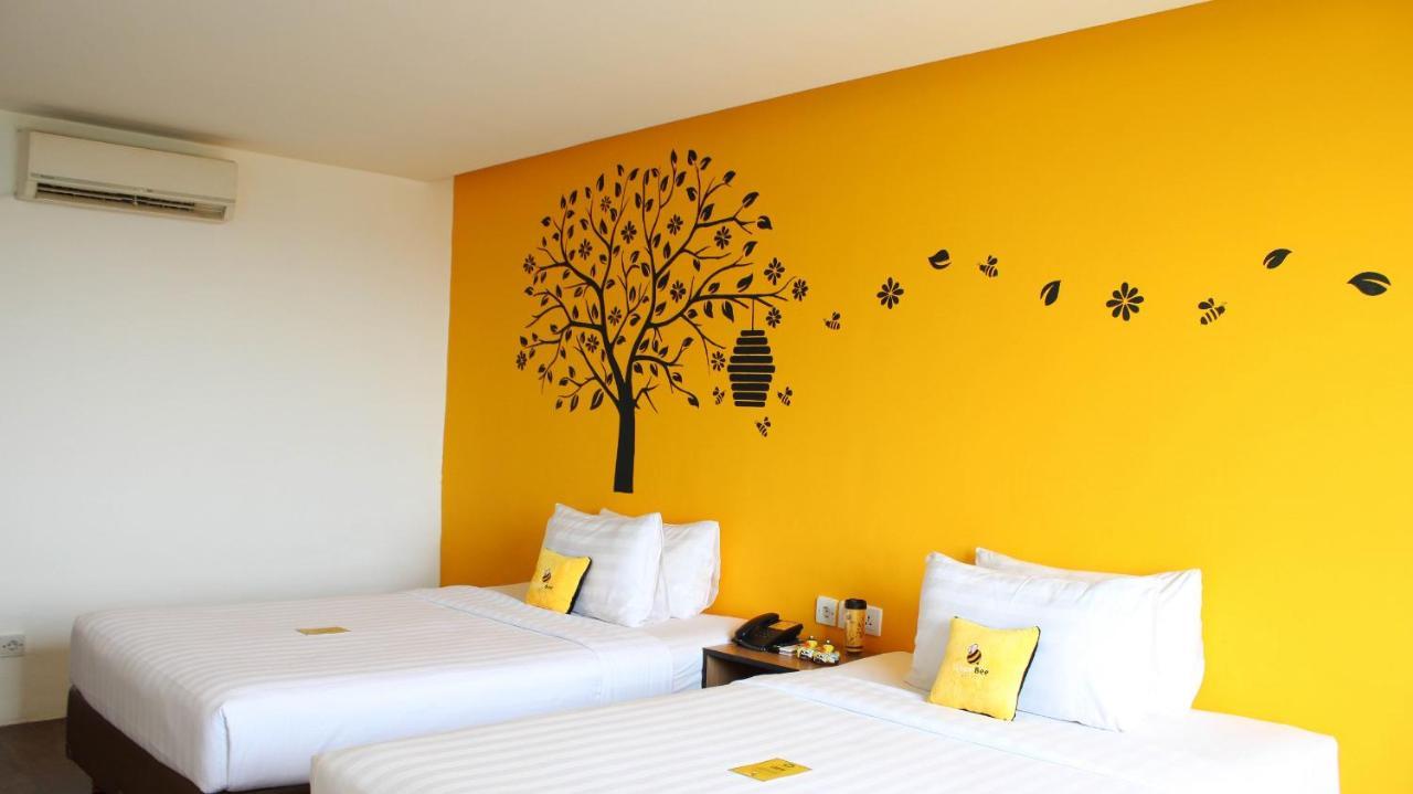 Yellow Bee Tangerang Kültér fotó